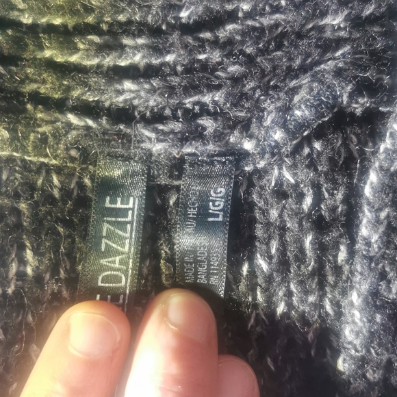 Razzle Dazzle large L  Dark Grey Gray tweed light grey V neck sweater - Picture 6 of 13